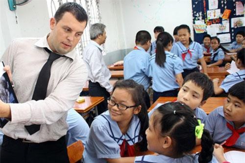 Hơn 30% lao động nước ngoài ở Việt Nam chưa được đóng BHXH bắt buộc