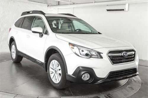 5. Subaru Outback 2019 (giá khởi điểm: 27.320 USD).