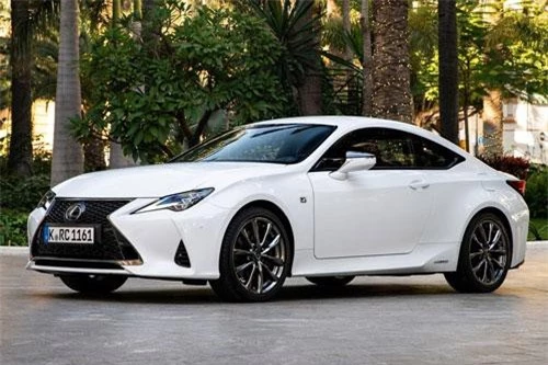 9. Lexus RC.