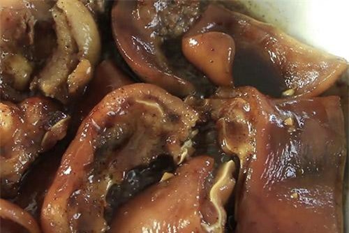 Clip: Tuyệt chiêu làm phá lấu tai heo giòn sần sật lạ miệng