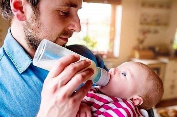 Thủ tục hưởng chế độ thai sản với lao động nam người nước ngoài