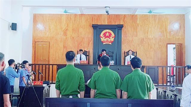 Quảng Ninh: Vụ cướp đò trên sông Ka Long, bị cáo Giáp lại bị tuyên phạt 7 năm tù