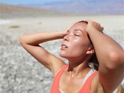 Bệnh nhân đột quỵ mỗi ngày tăng mạnh do nắng nóng: Chuyên gia khuyến cáo cần làm ngay điều này để cứu người bệnh