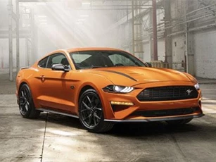 Ford Mustang 2.3L High Performance 2020: Động cơ 4 xi lanh, công suất 330 mã lực