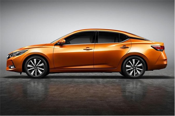 Cận cảnh sedan vừa ra mắt của Nissan, sức mạnh ngang siêu xe GT-R