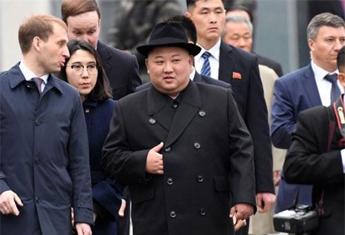 CLIP HOT (25/4): Ông Kim Jong-un làm điều đặc biệt trước thềm thượng đỉnh Nga - Triều, 38.000 môn sinh Thiếu Lâm đồng diễn võ thuật