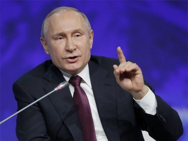 Ông Putin tự tin tuyên bố nền kinh tế Nga sẽ lọt top 5 thế giới