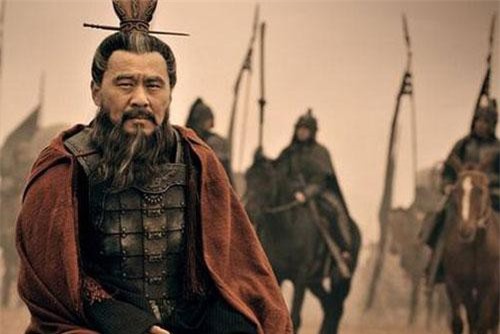 Chiến mã được gọi là 'ngựa thần' bất chấp đau đớn của mình cứu Tào Tháo