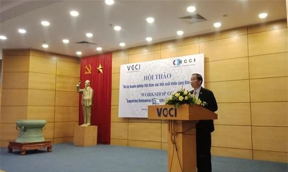 Ông Nguyễn Quang Phòng - Phó Chủ tịch VCCI phát biểu tại hội thảo.
