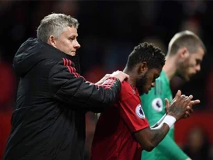 HLV Solskjaer vẫn nói cứng sau thất bại trước Man City