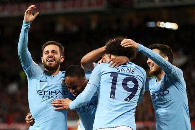 Hai lý do dự báo Liverpool phải nhìn Man City lên ngôi vô địch - 2