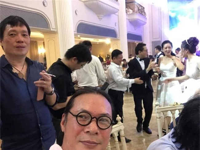 Kết hôn ở tuổi 46, NSND Trung Hiếu một lần chơi lớn, biến đám cưới lần 3 tại Hà Nội thành Đại hội Hội Nghệ sĩ sân khấu Việt Nam - Ảnh 14.