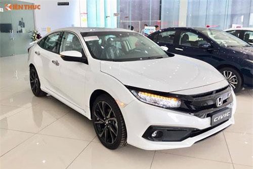 Cận cảnh Honda Civic RS 2019 giá từ 929 triệu tại Việt Nam