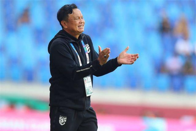 Thái Lan đau đầu vì vấn đề HLV trưởng trước thềm vòng loại World Cup