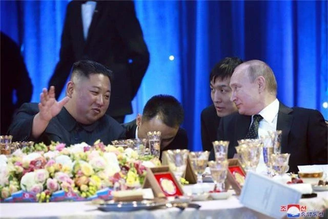 Thông điệp phía sau nụ cười của lãnh đạo Nga - Triều trong cuộc gặp lịch sử - 2