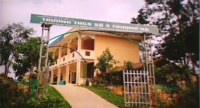 Lào Cai: Thầy giáo xâm hại tình dục nữ sinh lớp 8 đã khai gì?