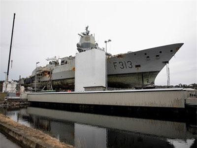 Khó đỡ cách Na Uy “vá” tàu chiến bị tàu hàng tông chìm