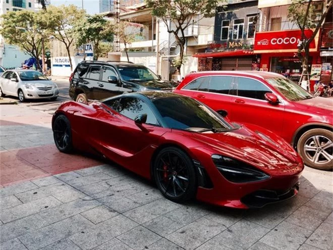 Soi siêu xe McLaren 720S 20 tỷ đồng, màu đỏ độc nhất Việt Nam - Ảnh 4.