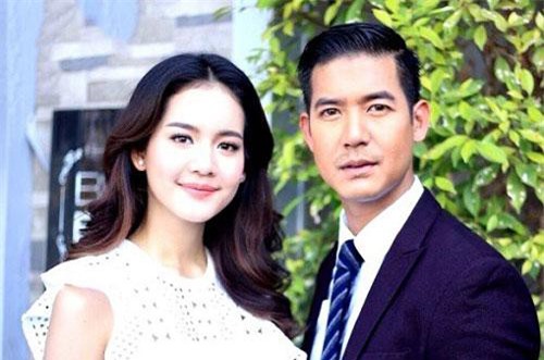 Lôi kéo hẳn soái ca cùng đi đám cưới người yêu cũ, nhưng vừa nhìn thấy cô dâu chú rể, tôi giật thót mình vì bất ngờ