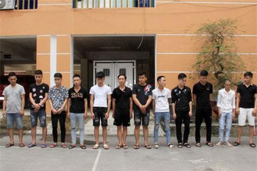 Nghệ An: Bắt nhóm thanh niên chuyên “hack” facebook chiếm đoạt hàng tỉ đồng