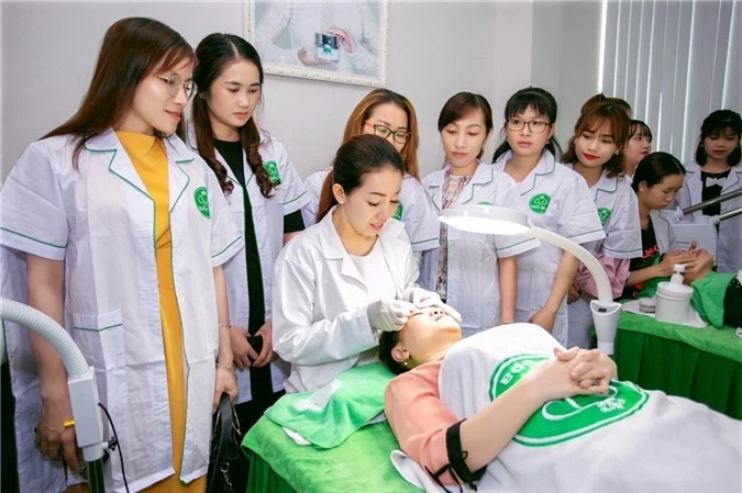 Tatu Spa & Cosmetic được cấp chứng nhận tốt nghiệp khóa học đầu tiên tại Nhật Bản