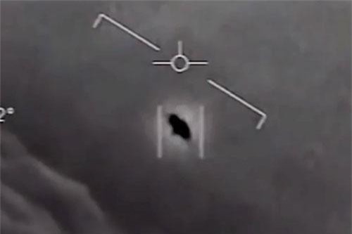 Hải quân Mỹ thừa nhận “nhiều lần” nhìn thấy UFO tại các căn cứ quân sự tối mật