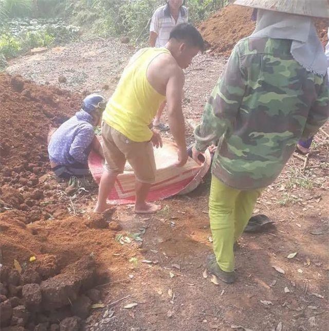 Yên Bái: Truy tìm nghi can dùng kiếm chém chết 2 anh em vì mâu thuẫn đất đai