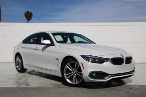 4. BMW 430i Gran Coupe 2019 (giá khởi điểm: 44.750 USD).