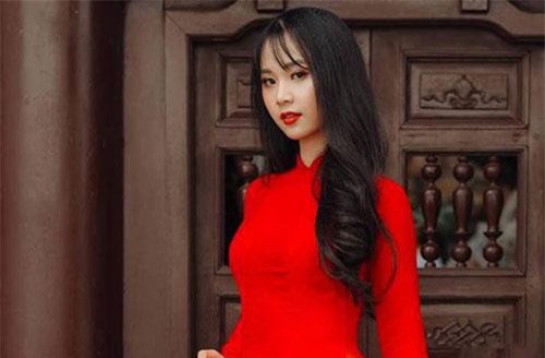 Nữ sinh xinh đẹp Học viện Tài chính tự tin sang Pháp thi nhan sắc