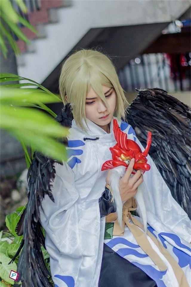 Nam sinh Tiền Giang dậy thì thành công lại có tài vẽ tranh, cosplay - 3