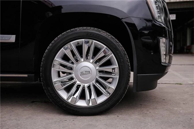 'Khung long' Cadillac Escalade ESV 2019 gia hon 10 ty dong tai Viet Nam hinh anh 5