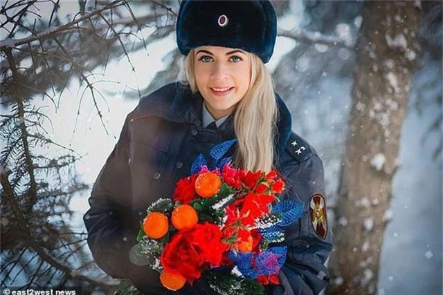 Nhan sắc bà mẹ 1 con được chọn là nữ vệ binh đẹp nhất nước Nga - 9