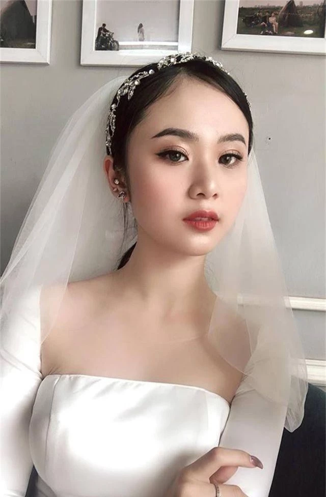 Nữ sinh xinh đẹp Học viện Tài chính tự tin sang Pháp thi nhan sắc - 3 Nữ sinh xinh đẹp Học viện Tài chính tự tin sang Pháp thi nhan sắc - 3