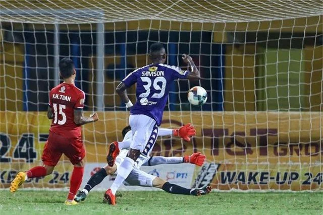 Samson lập công, CLB Hà Nội hạ TPHCM để giành ngôi đầu V-League - 1