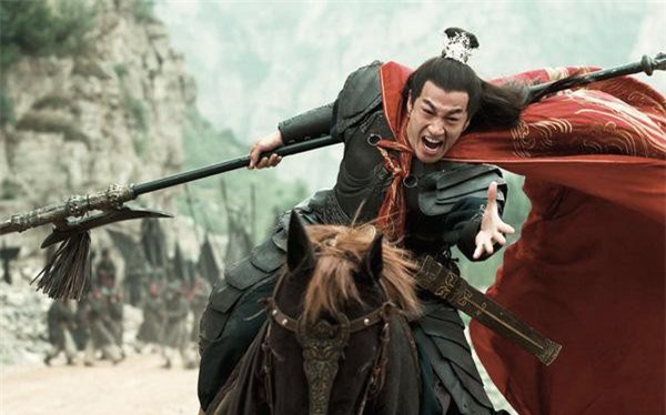 Lã Bố chưa từng giết qua danh tướng, mới chỉ giết hai tướng thường, vì sao vẫn được xưng là "Đệ nhất chiến thần Tam quốc"?