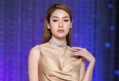  Phương Trinh Jolie " cháy túi vì đồ hiệu