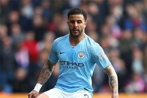 Hậu vệ phải: Kyle Walker (Man City).