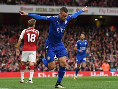 Thua thảm, Emery phá vỡ kỉ lục buồn của Wenger