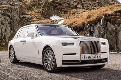 10. Rolls-Royce Phantom 2019.