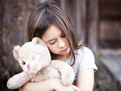 6 nguyên tắc “vàng” giúp trẻ mạnh mẽ, tự bảo vệ bản thân và ngăn chặn kẻ xấu xâm hại.