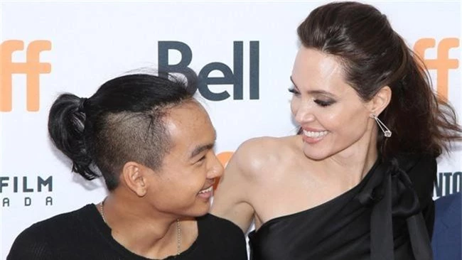 Hậu ly hôn, Angelina Jolie để lại tài sản trị giá 116 triệu đô cho người con trai nhận nuôi từ Campuchia? - Ảnh 3.