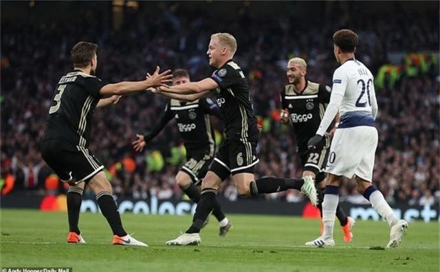 Những điểm nhấn sau chiến thắng của Ajax trên sân Tottenham - 2