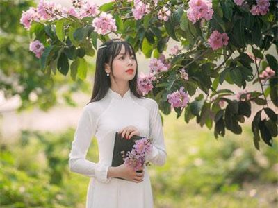 Hot girl Tài chính: “Giới trẻ nên trải nghiệm để trưởng thành thay vì đứng yên”