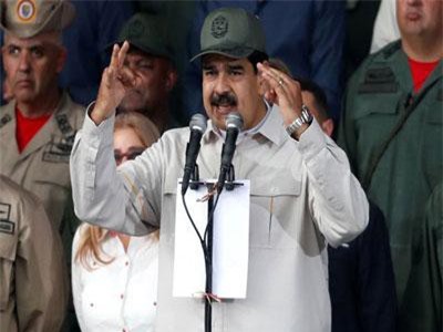 Tổng thống Venezuela tuyên bố không bỏ trốn sang Cuba