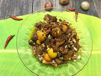 Cách làm lòng gà trứng non cháy tỏi