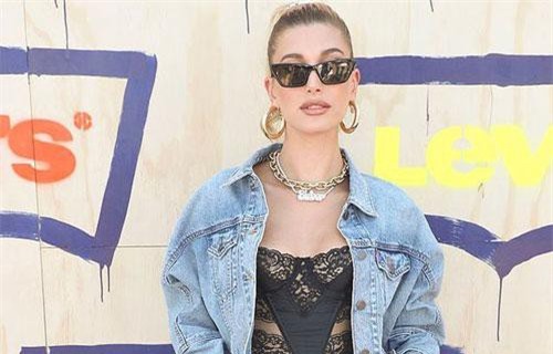 Vợ Justin Bieber sợ hãi trước sự độc ác trên mạng xã hội