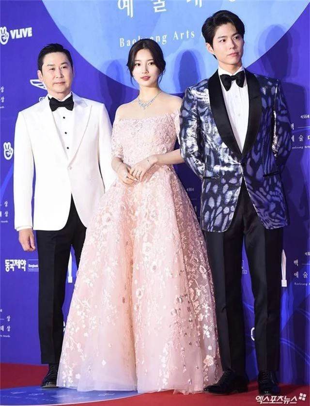 Chị đẹp Kim Hye Soo đẹp lấn át và quyến rũ trên thảm đỏ Baeksang 2019 - 21