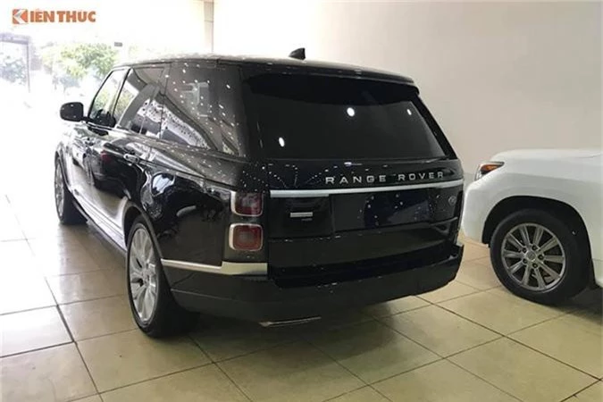 Xe sang Range Rover Autobiography LWB 9,3 ty tai Ha Noi-Hinh-9