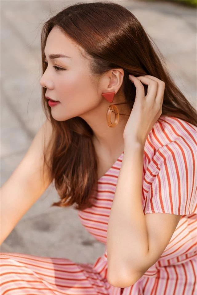 Siêu mẫu Thanh Hằng - tuổi 36 “phòng không” vẫn trẻ đẹp như gái 20 - 5