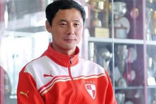HLV Kim Han-yoon đủ năng lực và danh tiếng để cầm quân ở U23 Việt Nam?